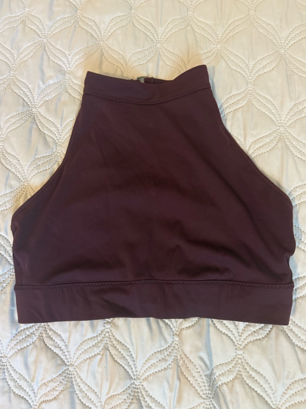 Athleta High Neck Sports Bra Burgundy XL Keyhole Back Workout Top